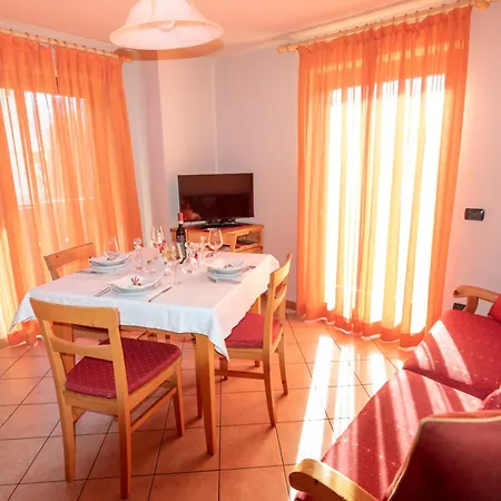 Alberti Apartment *