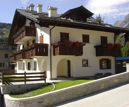 Apartment Alberti *
