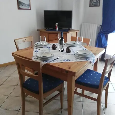 Alberti * בורמיו